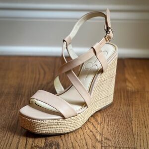 Jessica Simpson Beige Wedge Strappy Sandals. Size 7.5